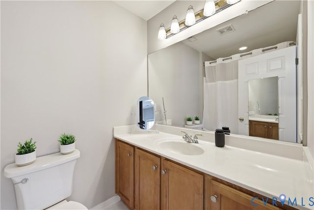 12012 Wheat Ridge Ct, Glen Allen, VA 23059