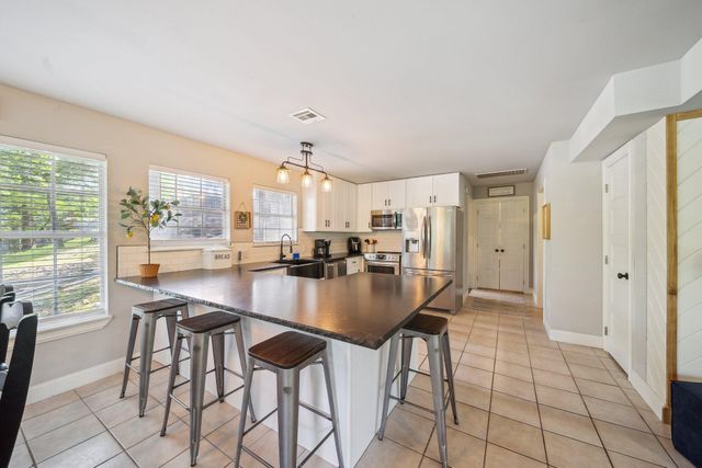 435 Tiawa Avenue, Eucha, OK 74342