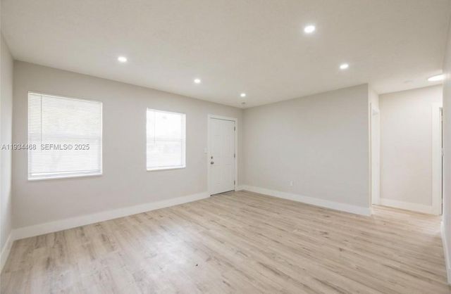 2960 SW 2nd Ct, Fort Lauderdale, FL 33312