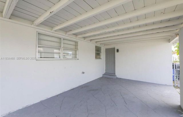 2960 SW 2nd Ct, Fort Lauderdale, FL 33312