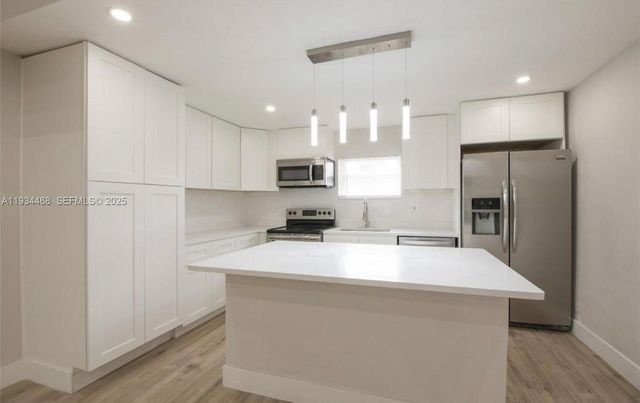 2960 SW 2nd Ct, Fort Lauderdale, FL 33312