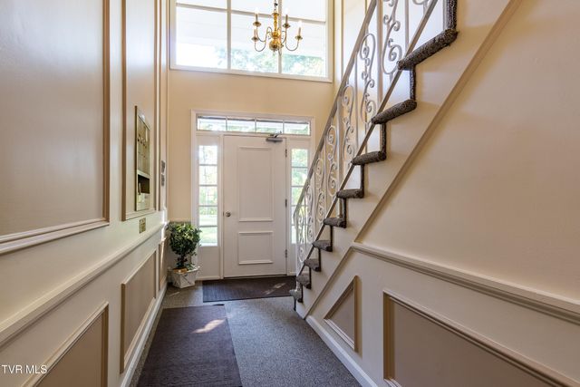 1801 Manor Court, B, Kingsport, TN 37660