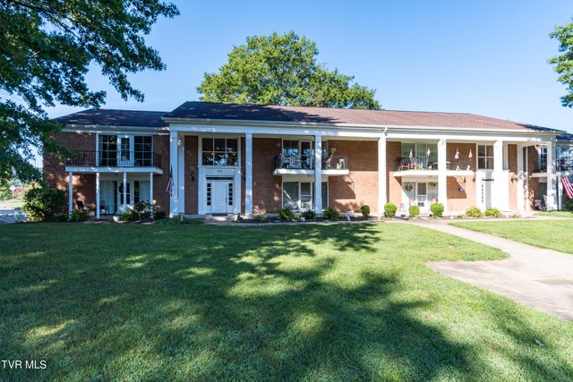 1801 Manor Court, B, Kingsport, TN 37660