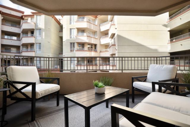 1501 Front St 329, San Diego, CA 92101