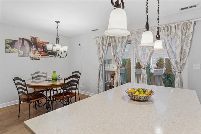 2667 Woodmere Drive, Darien, IL 60561