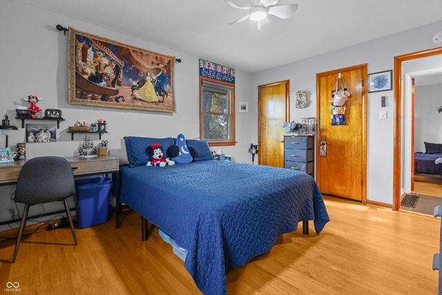 1504 McClure Road, Columbus, IN 47201