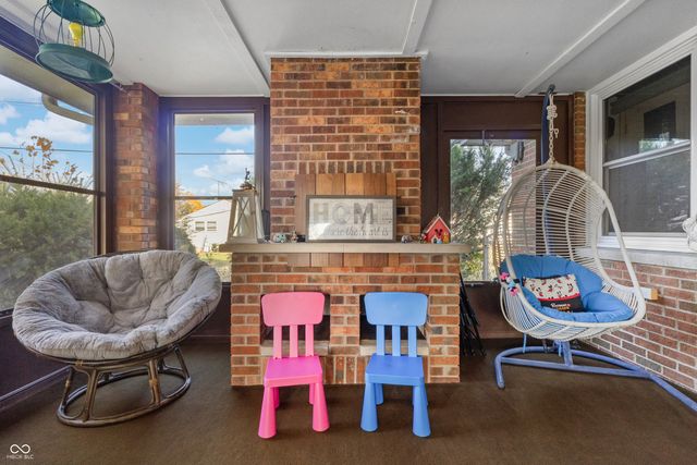 1504 McClure Road, Columbus, IN 47201