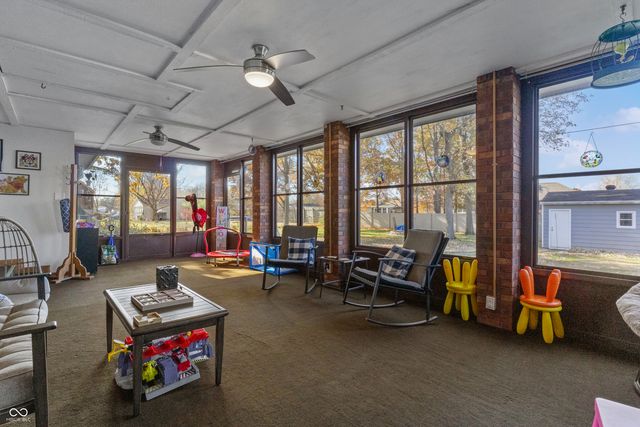 1504 McClure Road, Columbus, IN 47201