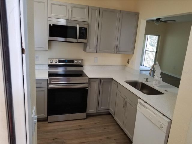 6022 PORTSDALE PLACE 202, Riverview, FL 33578