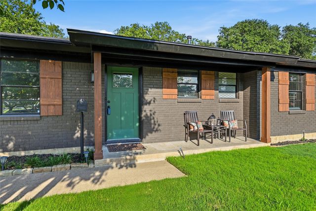 3732 Layton Avenue, Haltom City, TX 76117
