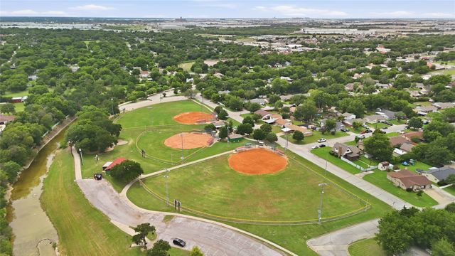 3732 Layton Avenue, Haltom City, TX 76117