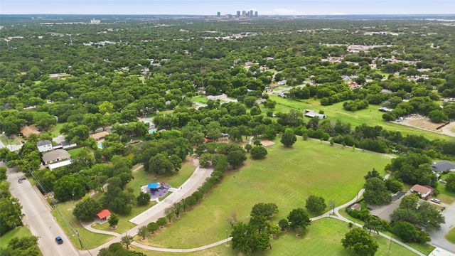 3732 Layton Avenue, Haltom City, TX 76117