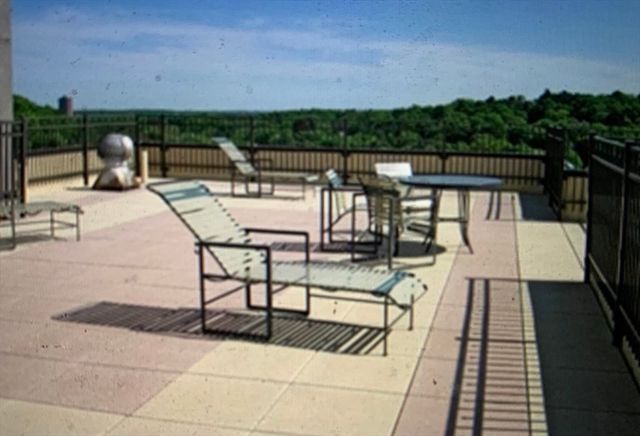 1731 Beacon 1213, Brookline, MA 02445