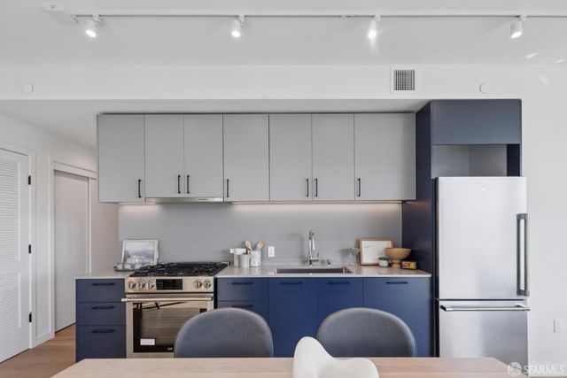 988 Harrison Street CN4, San Francisco, CA 94107