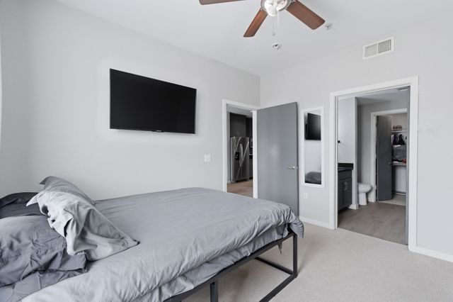 5609 Smu Boulevard 205, Dallas, TX 75206