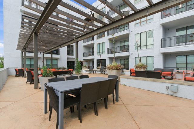 5609 Smu Boulevard 205, Dallas, TX 75206