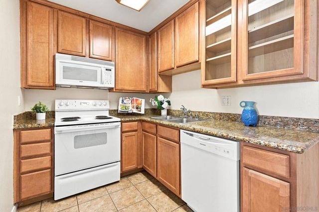 6333 College Grove Way 10202, San Diego, CA 92115