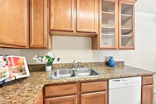 6333 College Grove Way 10202, San Diego, CA 92115