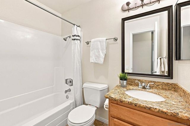 6333 College Grove Way 10202, San Diego, CA 92115