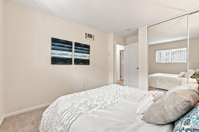 6333 College Grove Way 10202, San Diego, CA 92115
