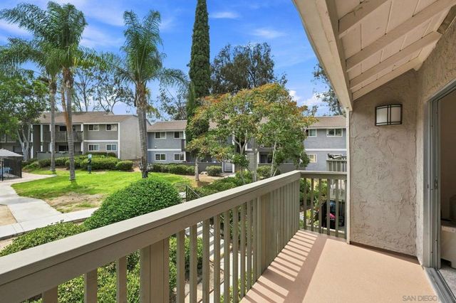 6333 College Grove Way 10202, San Diego, CA 92115