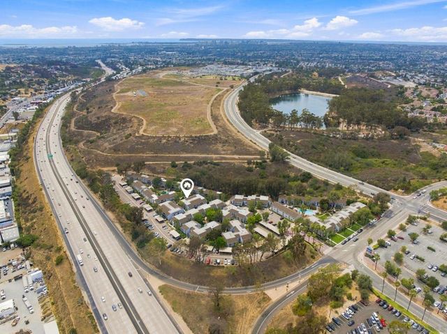 6333 College Grove Way 10202, San Diego, CA 92115