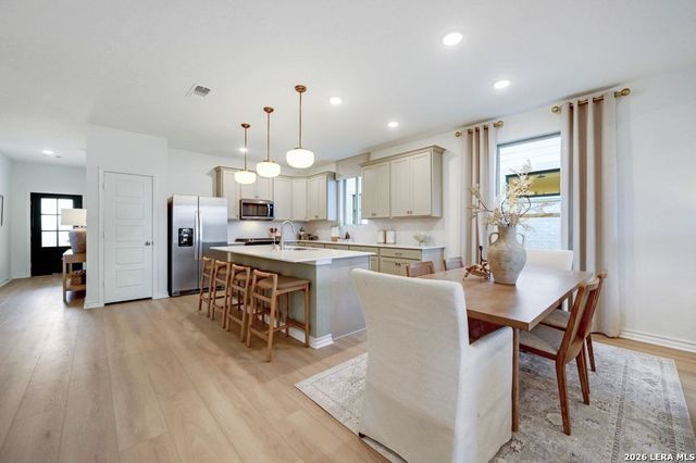 301 NOPAL RDG, San Antonio, TX 78253