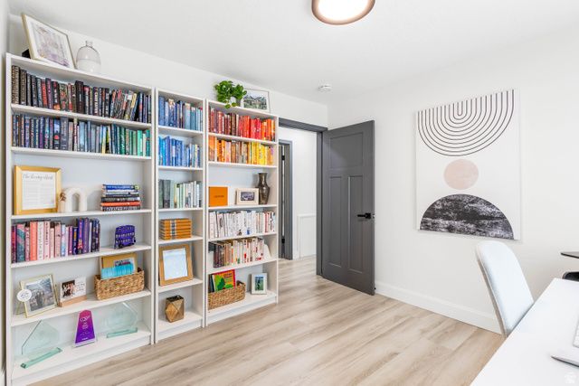 1856 E BROOKHILL DR, Cottonwood Heights, UT 84121