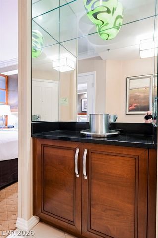125 East HARMON Avenue 3309, Las Vegas, NV 89109