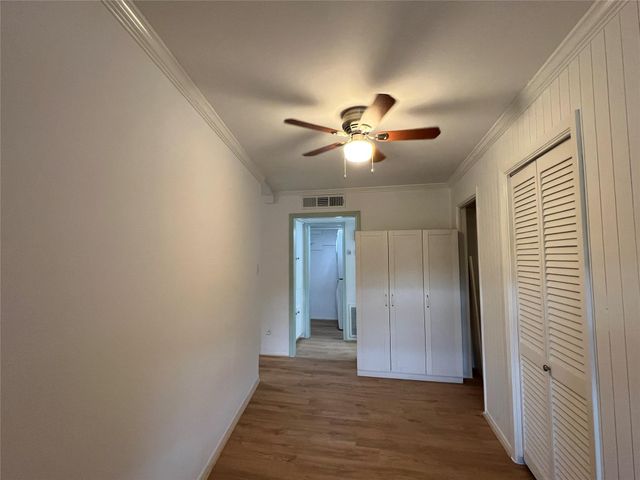 5216 Arboles Drive 9, Houston, TX 77035