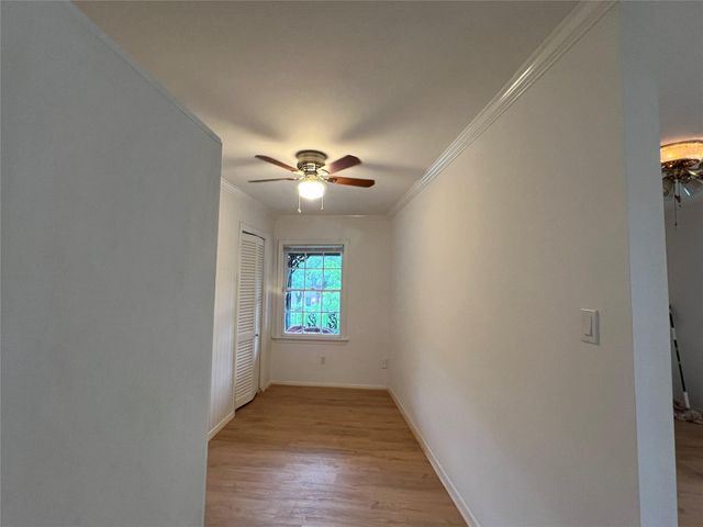 5216 Arboles Drive 9, Houston, TX 77035