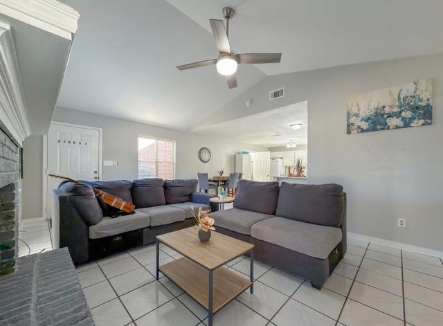 1451 GREY FOX Run, Tallahassee, FL 32311