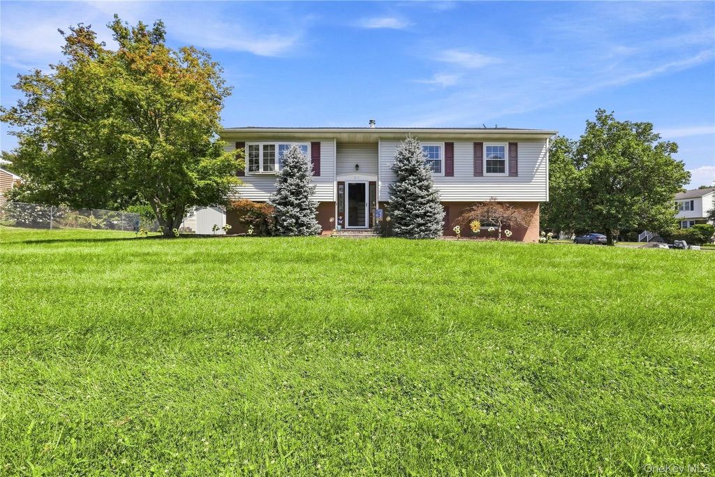 30 Somerset Drive, Washingtonville, NY 10992 — exterior