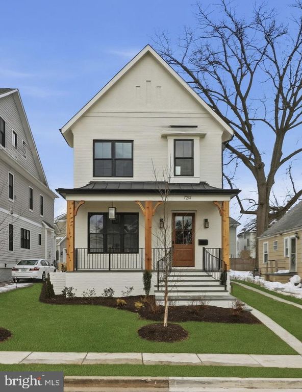 724 N CLEVELAND ST, Arlington, VA 22201