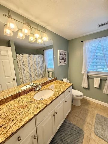 12 Wintergreen Rd, Mashpee, MA 02649