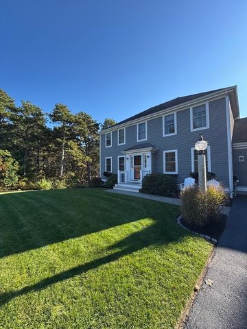 12 Wintergreen Rd, Mashpee, MA 02649