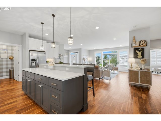 14713 Se PAGE PARK Ct, Happy Valley, OR 97086