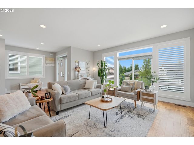 14713 Se PAGE PARK Ct, Happy Valley, OR 97086