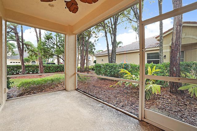 9316 World Cup Way, Port St Lucie, FL 34986