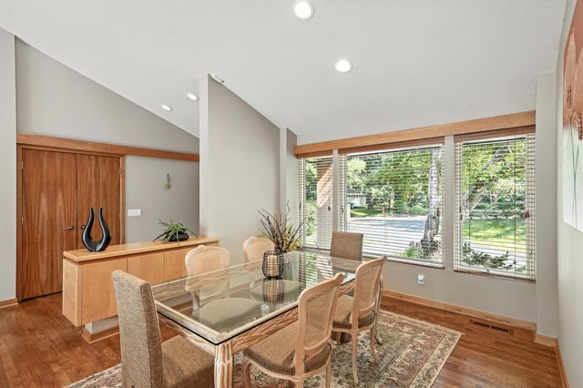 16515 Hilltop Terrace, Minnetonka, MN 55345