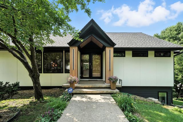 16515 Hilltop Terrace, Minnetonka, MN 55345