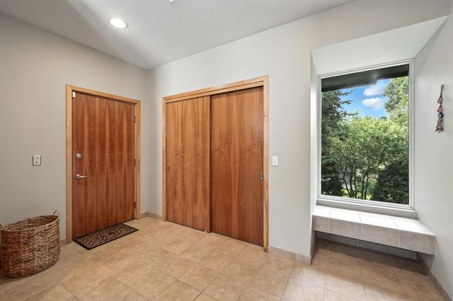 16515 Hilltop Terrace, Minnetonka, MN 55345