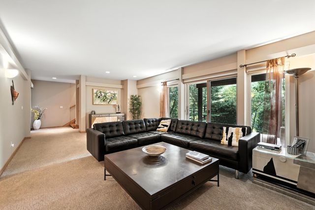 16515 Hilltop Terrace, Minnetonka, MN 55345