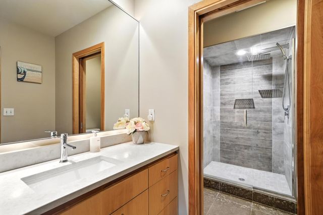 16515 Hilltop Terrace, Minnetonka, MN 55345