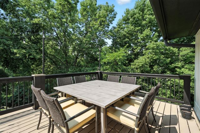 16515 Hilltop Terrace, Minnetonka, MN 55345