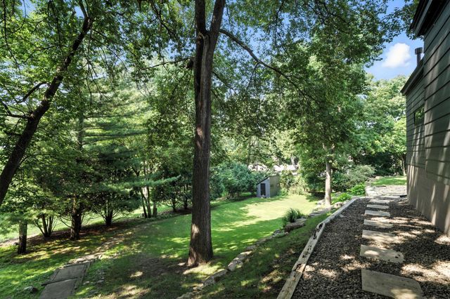 16515 Hilltop Terrace, Minnetonka, MN 55345