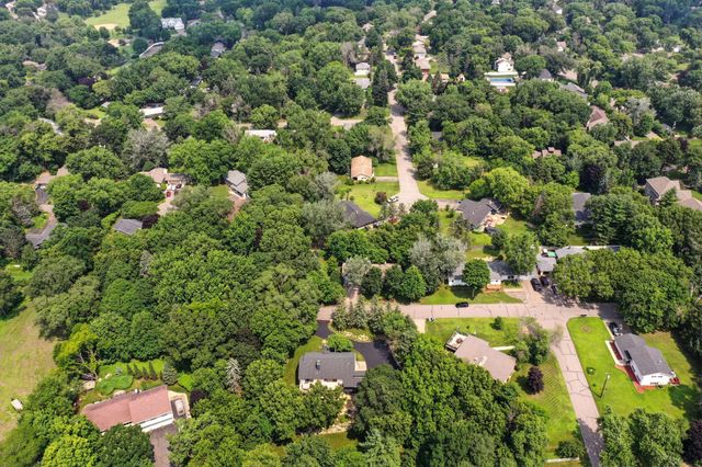 16515 Hilltop Terrace, Minnetonka, MN 55345