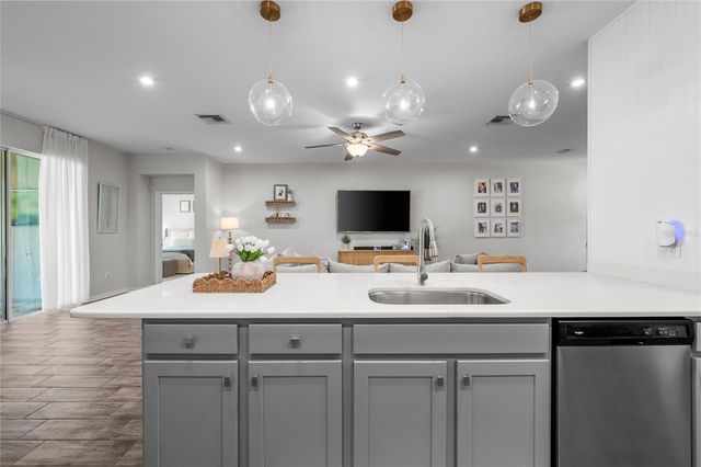 6428 DEVESTA LOOP, Palmetto, FL 34221