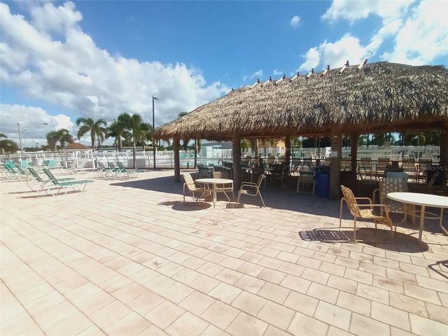 5205 PEBBLE BEACH AVENUE, Sarasota, FL 34234