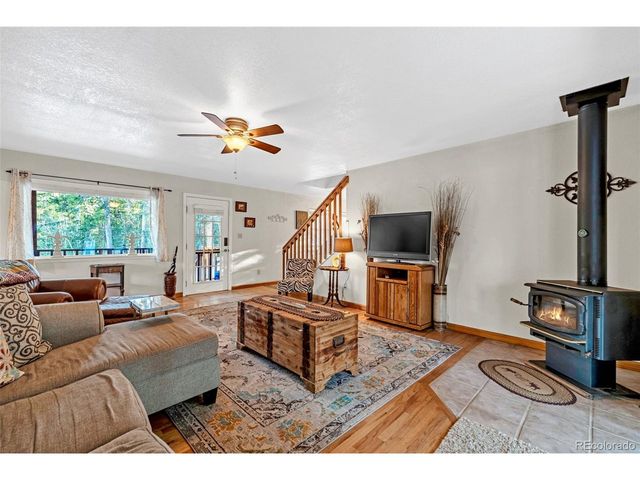 850 Georgia Pass Lookout, Jefferson, CO 80456